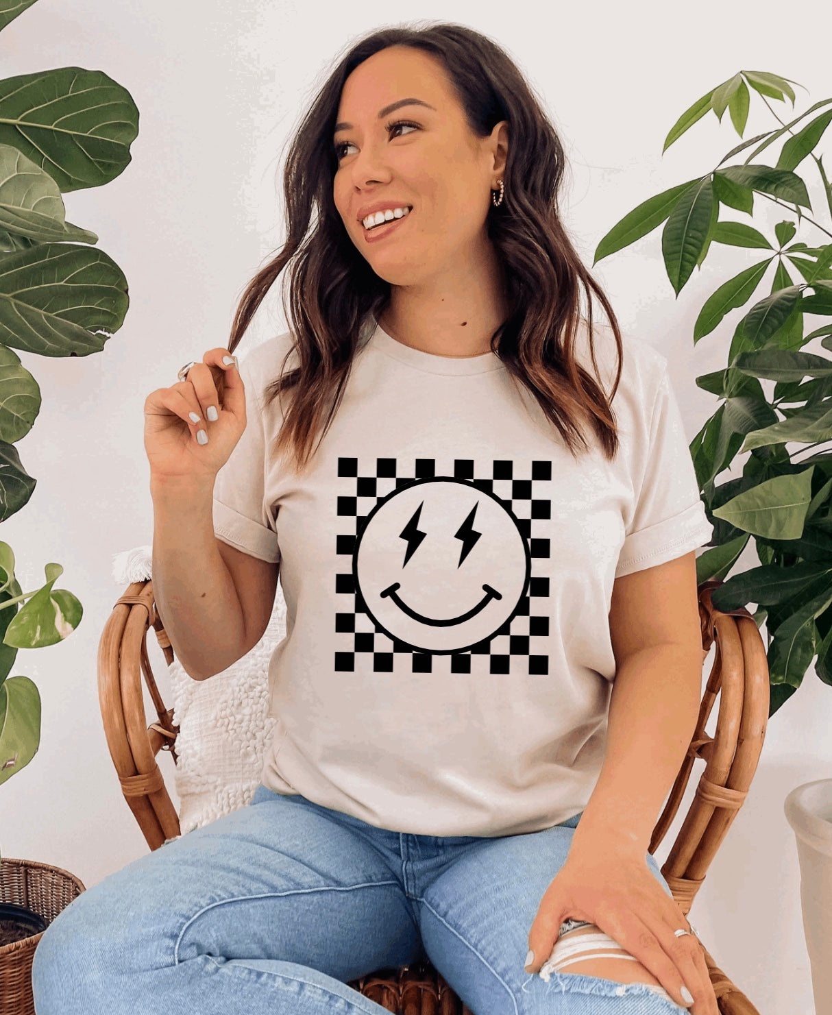 Retro checkered smiley face t-shirt