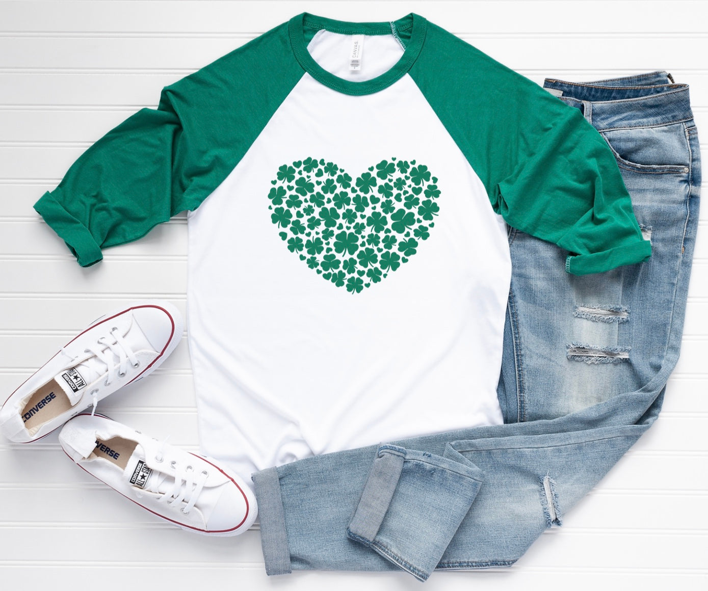 Shamrock heart raglan