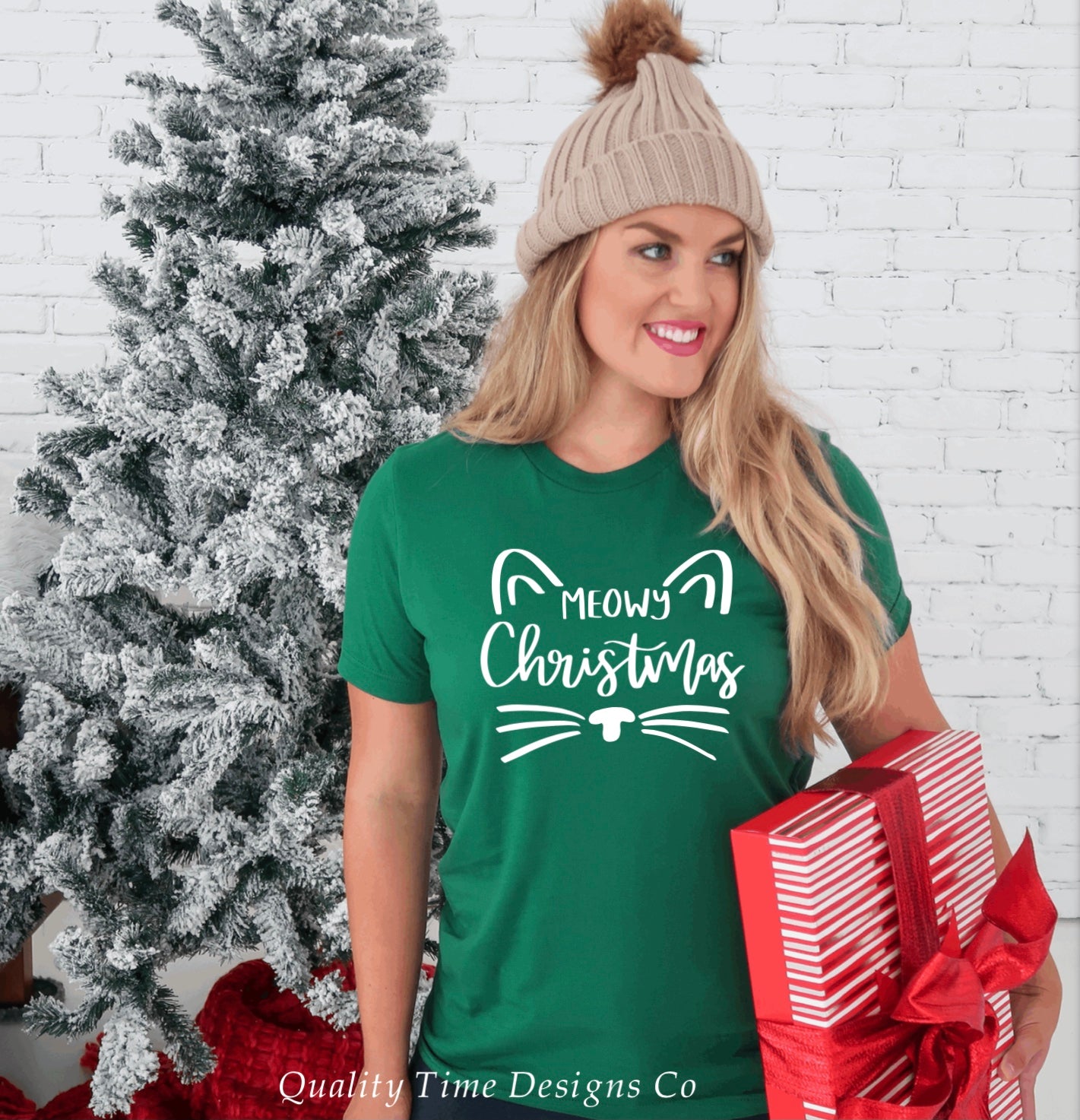 Meowy Christmas t-shirt