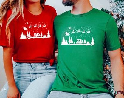 Christmas Camping unisex t-shirt in red green. Couples tee