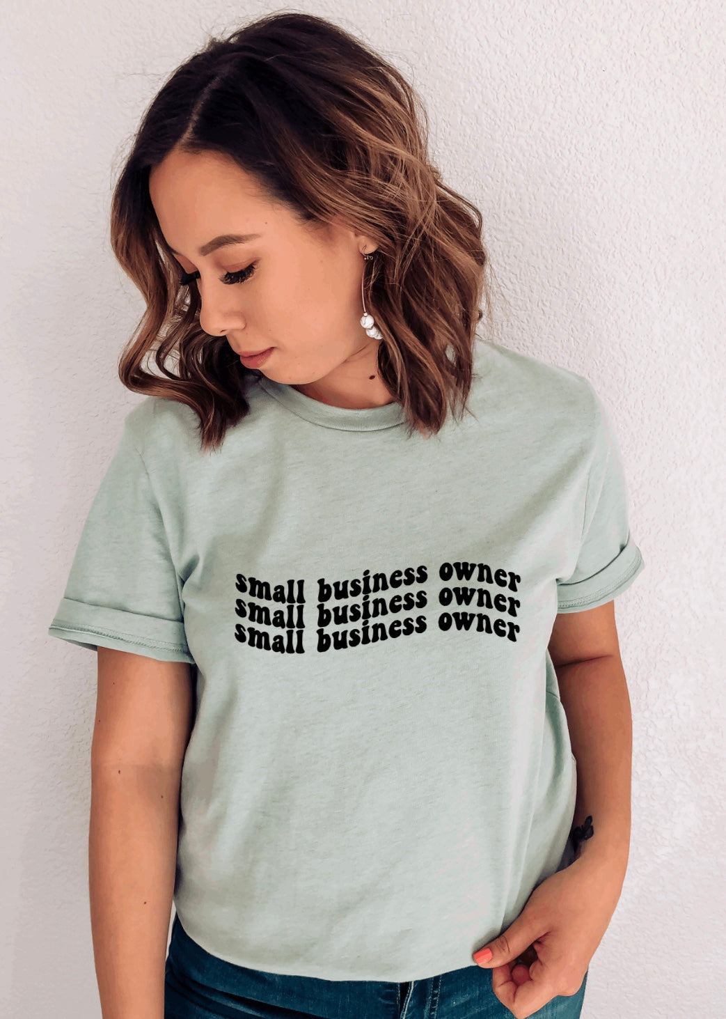 Small Business Owner- retro t-shirt