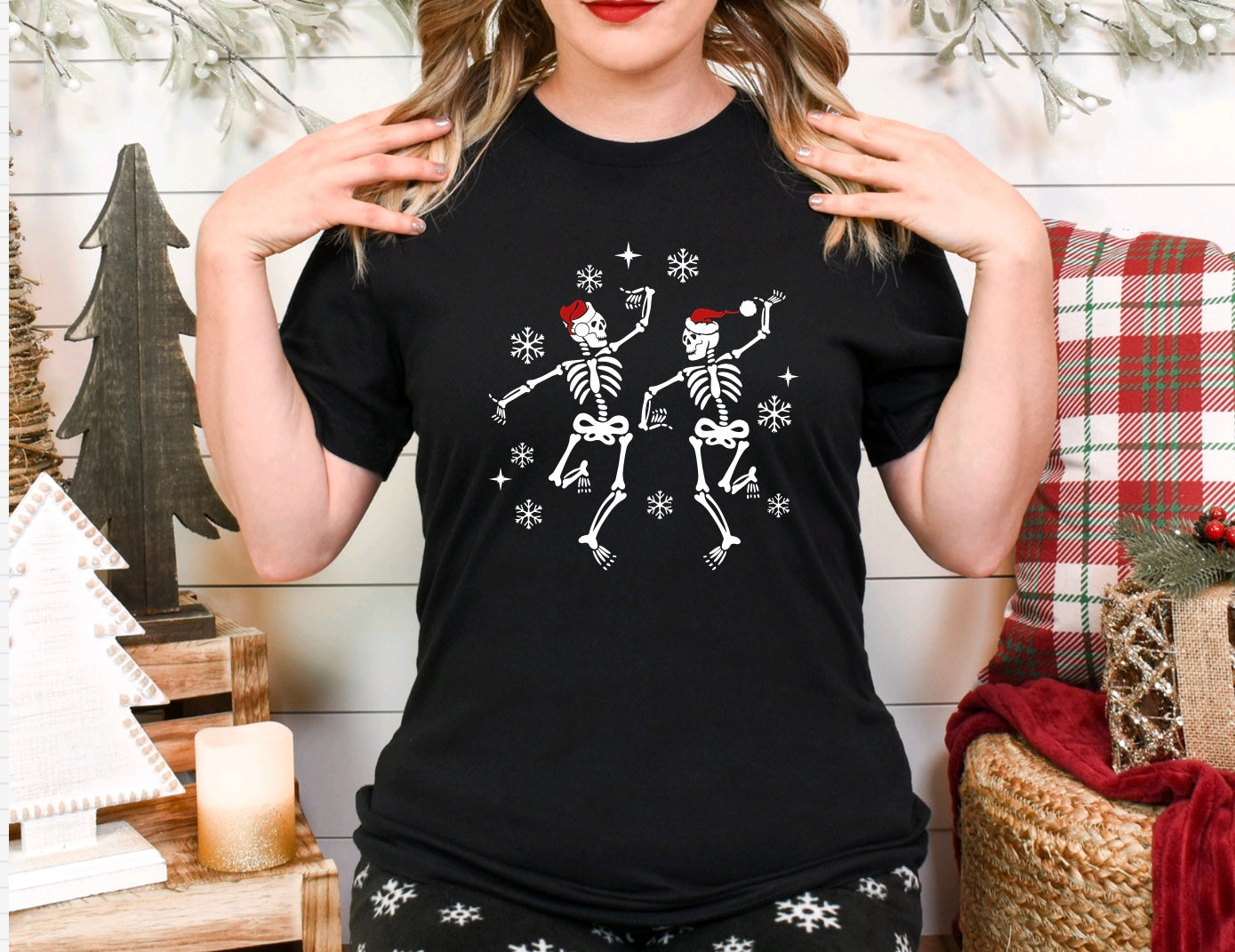 Dancing skeletons with Santa hats unisex Christmas t-shirt in black 