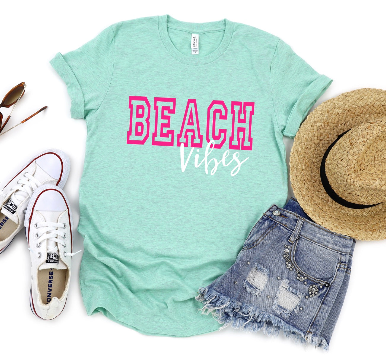 Beach vibes t-shirt 