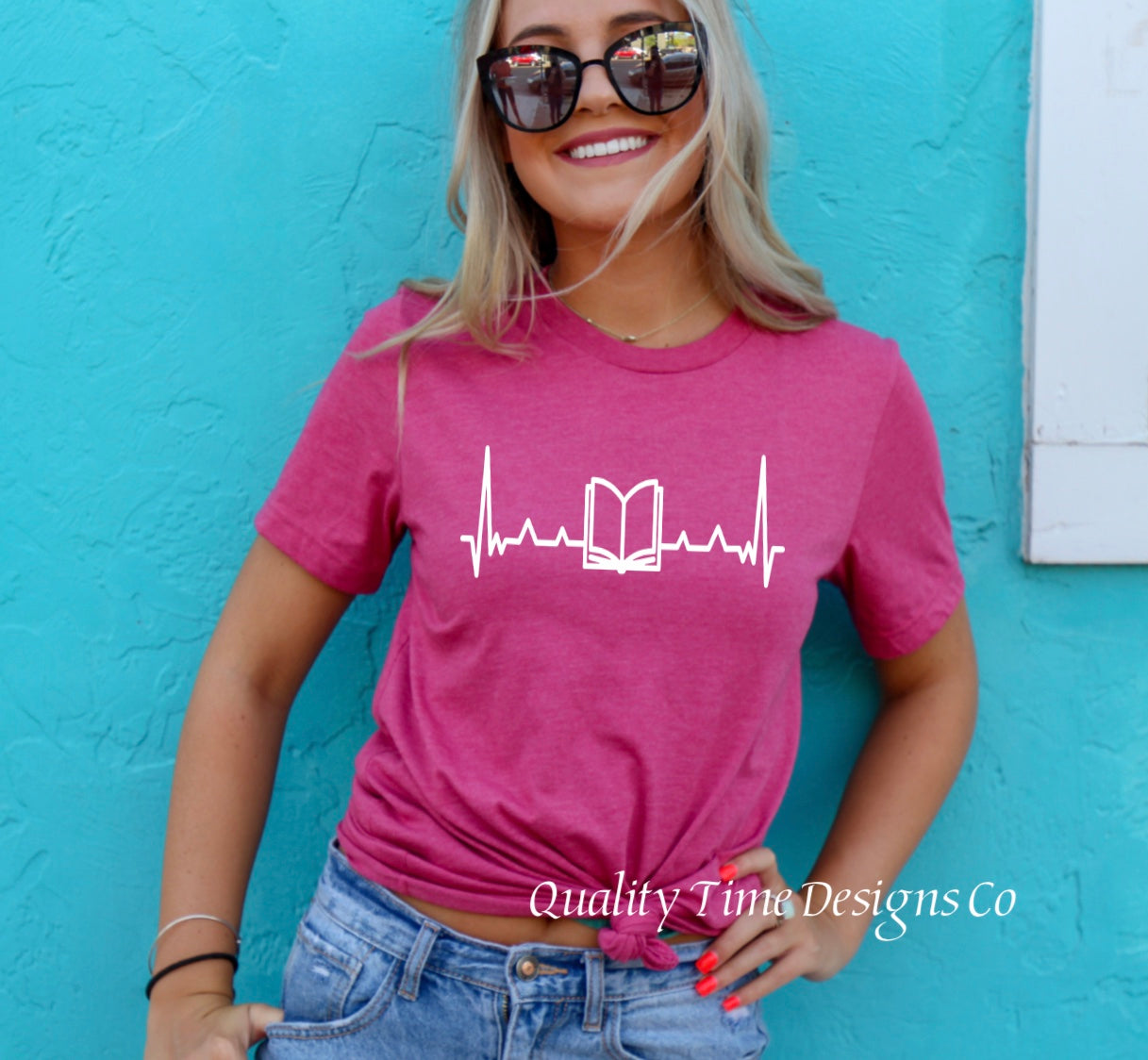 Book heartbeat t-shirt